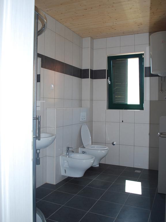 Apartments Dujic Tribalj Pokoj fotografie